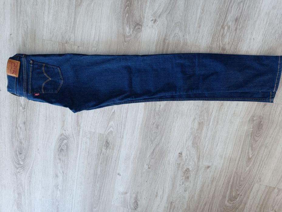 Spodnie damskie 710 super skinny 28