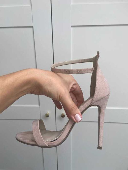 Sandały Missguided 37 nude