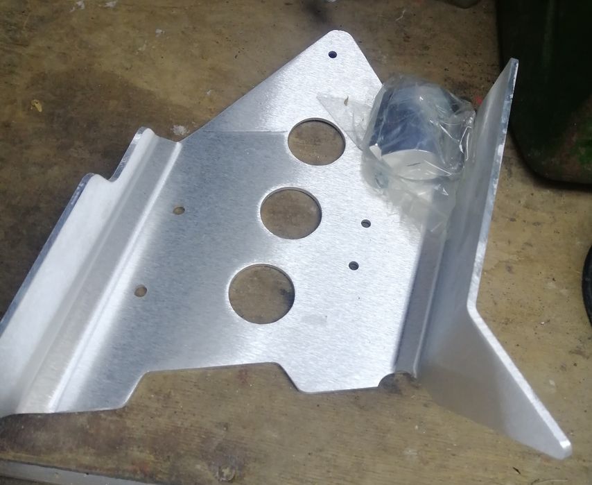 Продам новий захист ходової Ямаха гризли 660