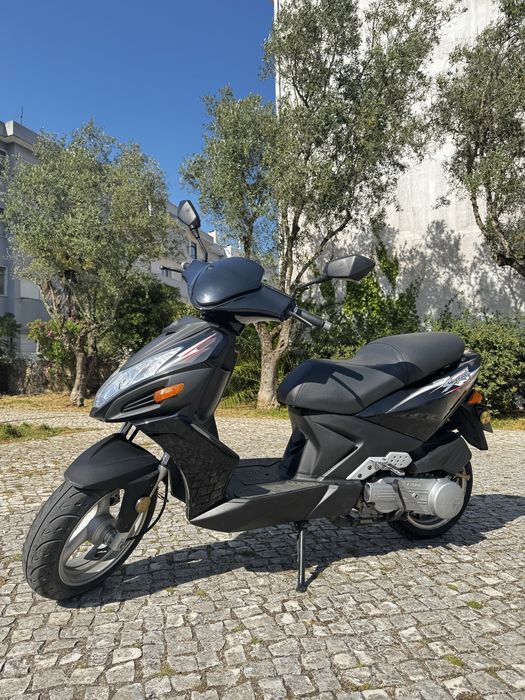 Scooter 125cc - 9500km