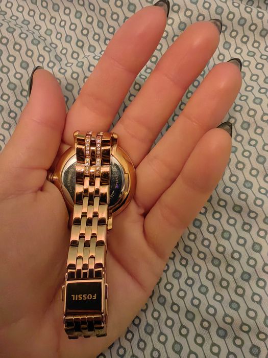 Relógio fossil com caixa