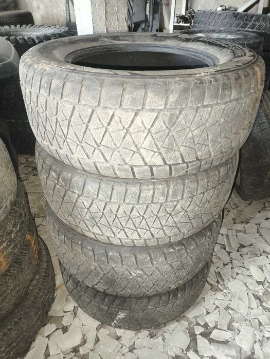 Bridgestone Blizzak DM-Z3 265/65 R17 комплект 4 шт зима 4x4
