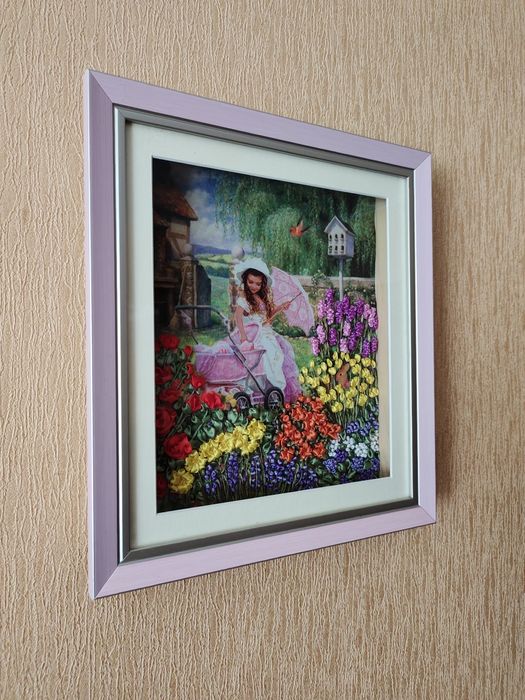 Вышитые картины в рамках