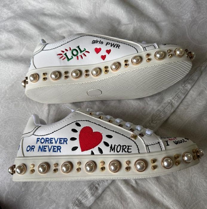 Tênis da marca Sahoco