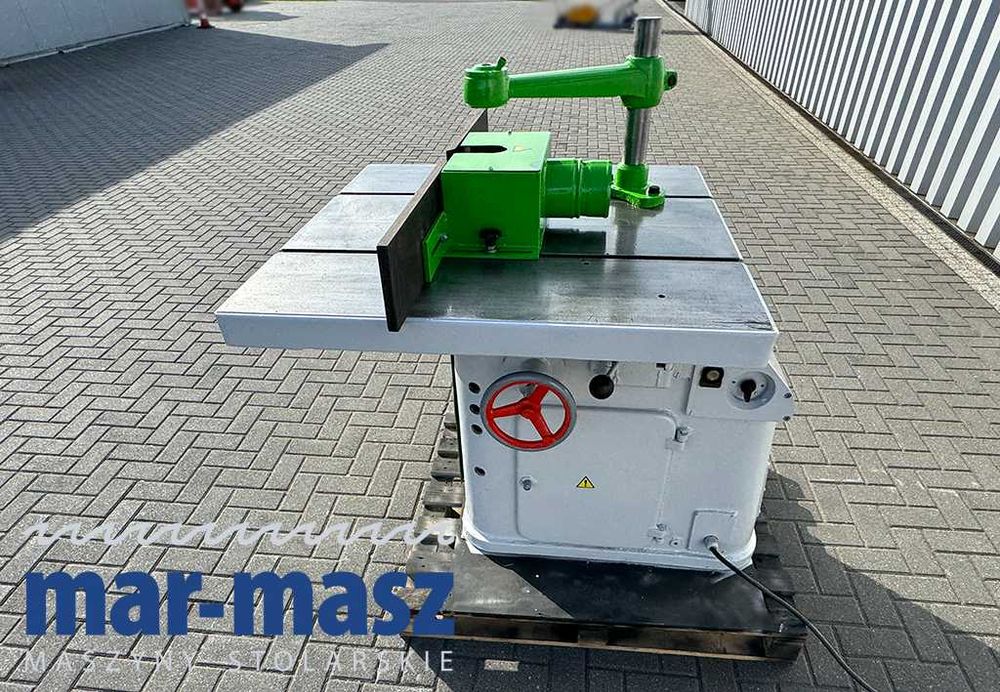 Frezarka dolnowrzecionowa GOMAD 3 kW wrzeciono 40mm