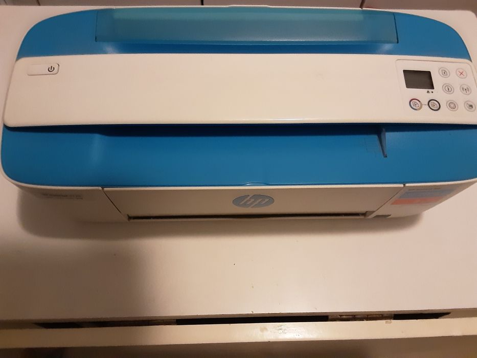 Impressora HP deskJet 3720434644711627837441