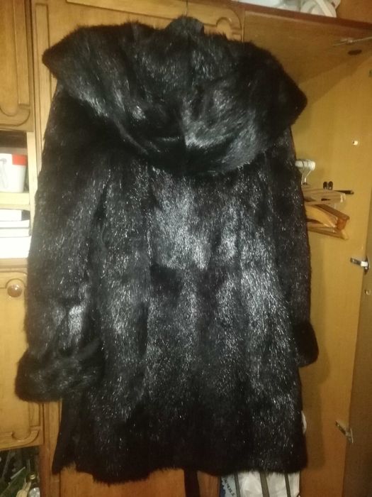 Шуба жіноча натуральна?