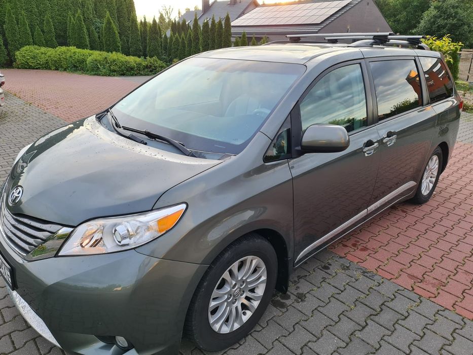 Toyota Sienna