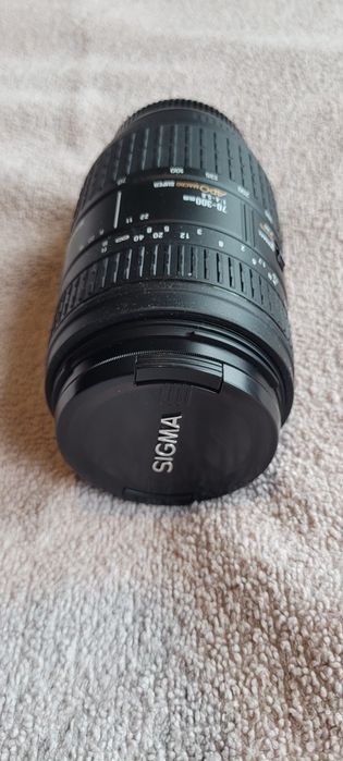 Об'єктив Sigma 70-300mm, Сумісний з фотоапаратами Nikon