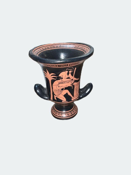 Taça ânfora Grécia barro 

Excelente estado

Medidas 
11.5cm altura

V