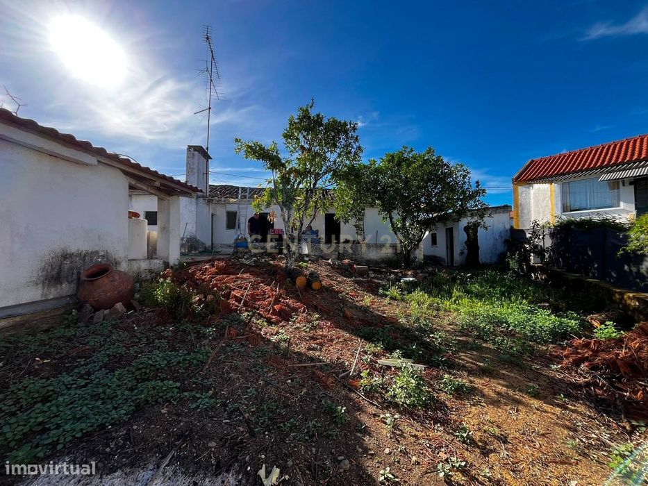 Casa para Recuperar em Mouriscas, Abrantes