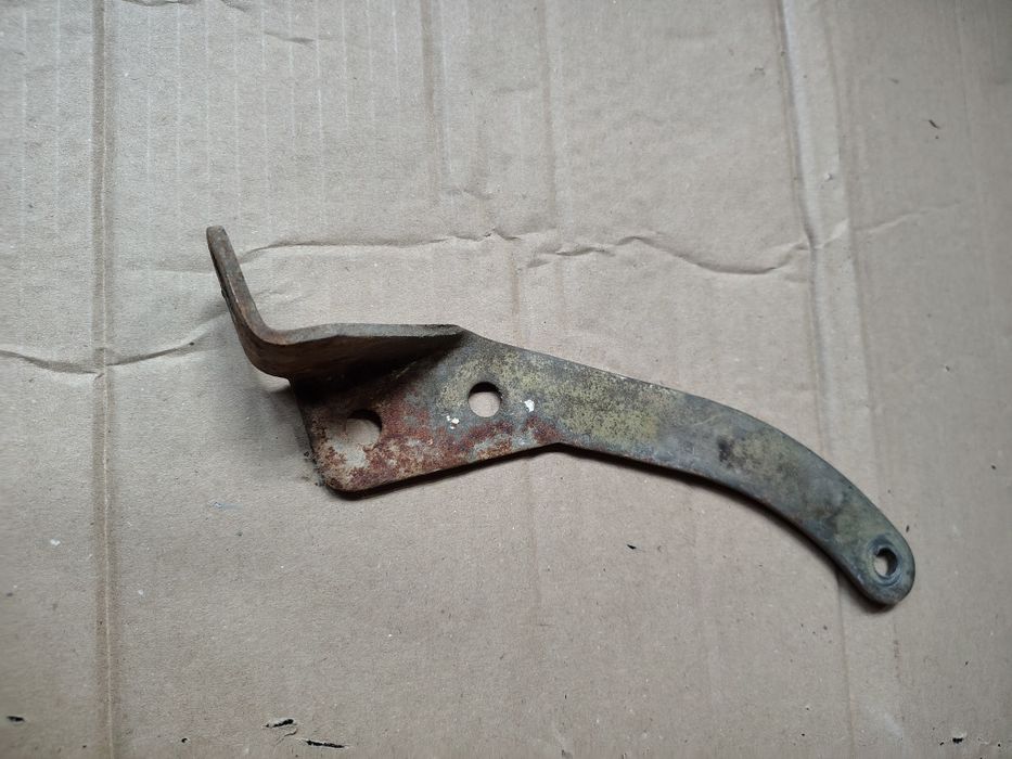 Натяжний важель генератора на газ 69