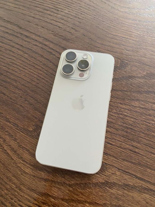 Продам свій Iphone 15 pro 128gb
