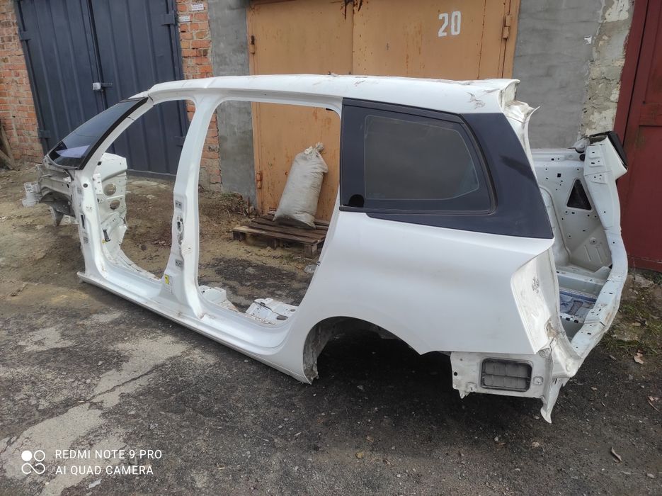 Кузов Ланжерон порог поріг крило Citroen c4 grand Picasso 2 Пікассо 2