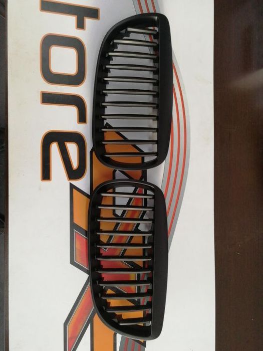 Grelhas BMW E92 06-10 Preto matte