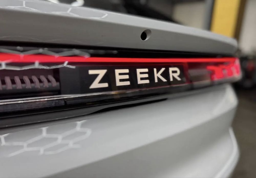 ZEEKR 001 YOU 100 kwh Dual Motor