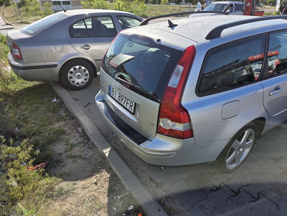 Sprzedam Volvo V50 T5