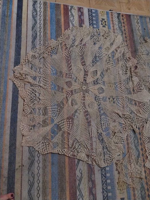Lote de rendas e croché antigo feito à mão