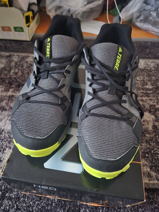 Orginalne Adidas Terrex R44 28 cm