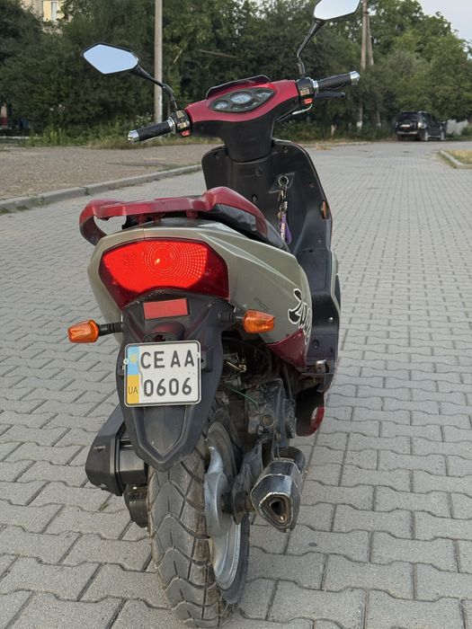 Продам скутер на ходу та документах!