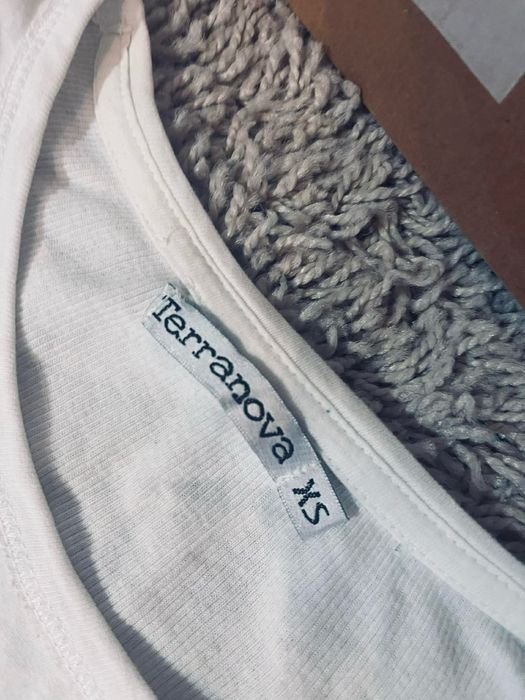 Biała bluzka t-shirt Terranova xs 34