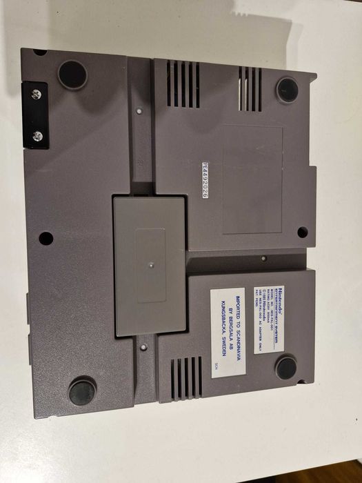 Nintendo Entertainment System (NES)