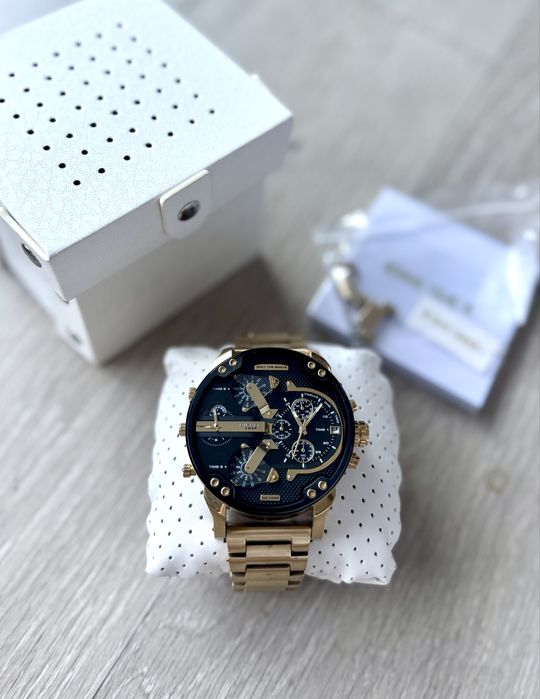 męski zegarek złoty diesel mr daddy 2.0