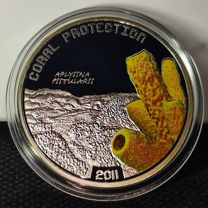 Серебряная монета Аплизиновая трубчатка 1 доллар 2011 Тувалу 15,55 999