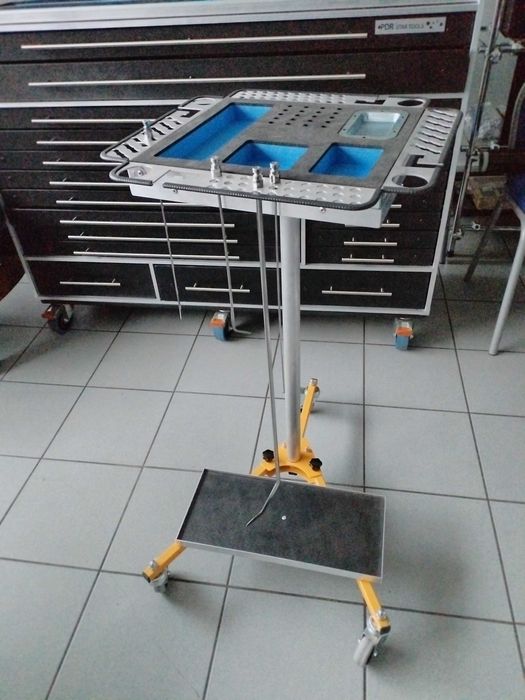 Stolik narzędziowy PdrStarTools