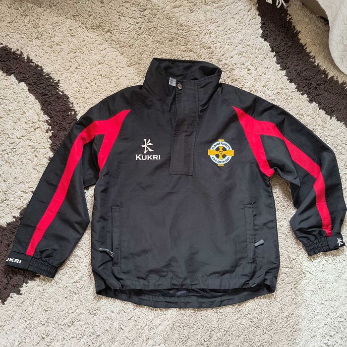 bluza sportowa KUKRI rozmiar 9-10 lat