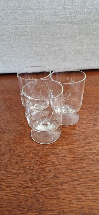 Kieliszki do wódki w stylu vintage