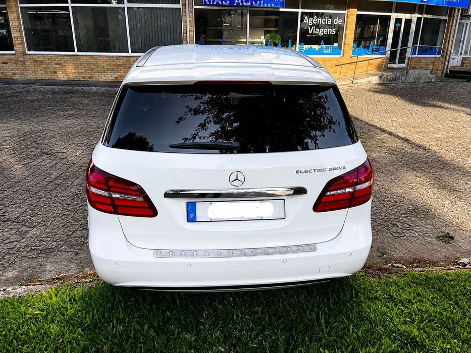 Mercedes Benz Electric Classe B | Espetacular para deslocações citadinas