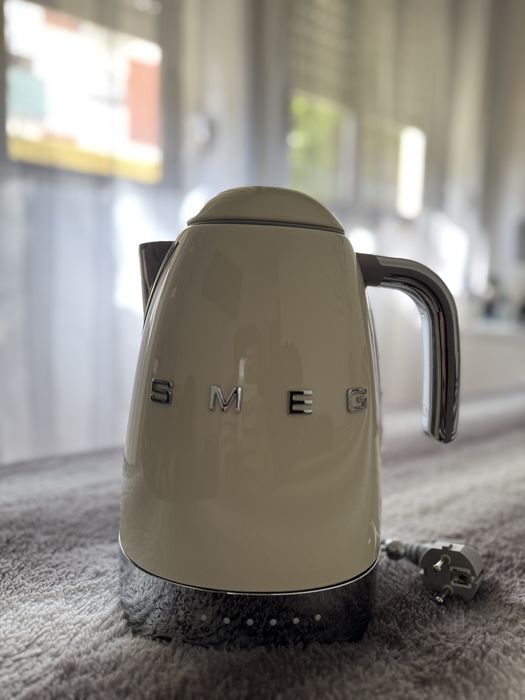 Chaleira electrica Smeg
