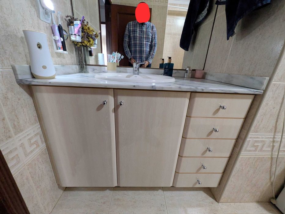 Casa de Banho Completa - Sanita, Bidé, Lavatório e Móvel