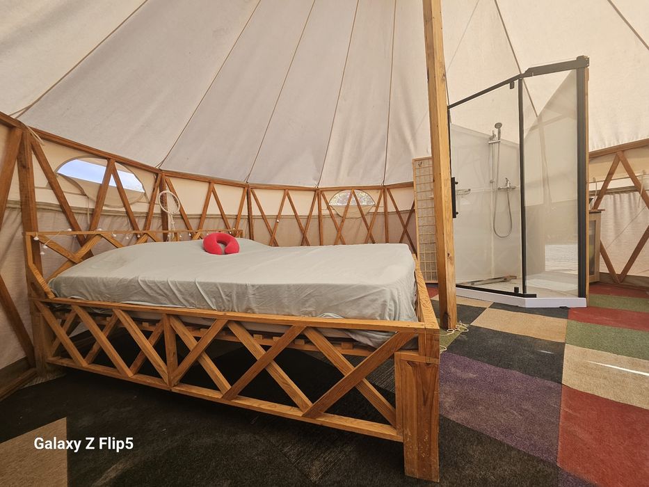 Cama king sise feita a mão