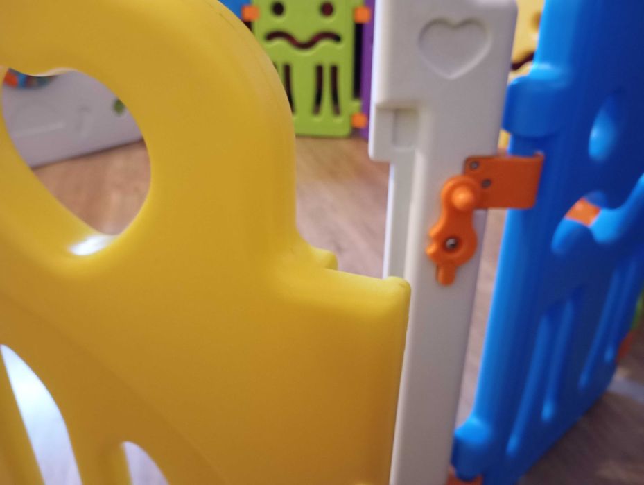 Parquinho Infantil (cerca)