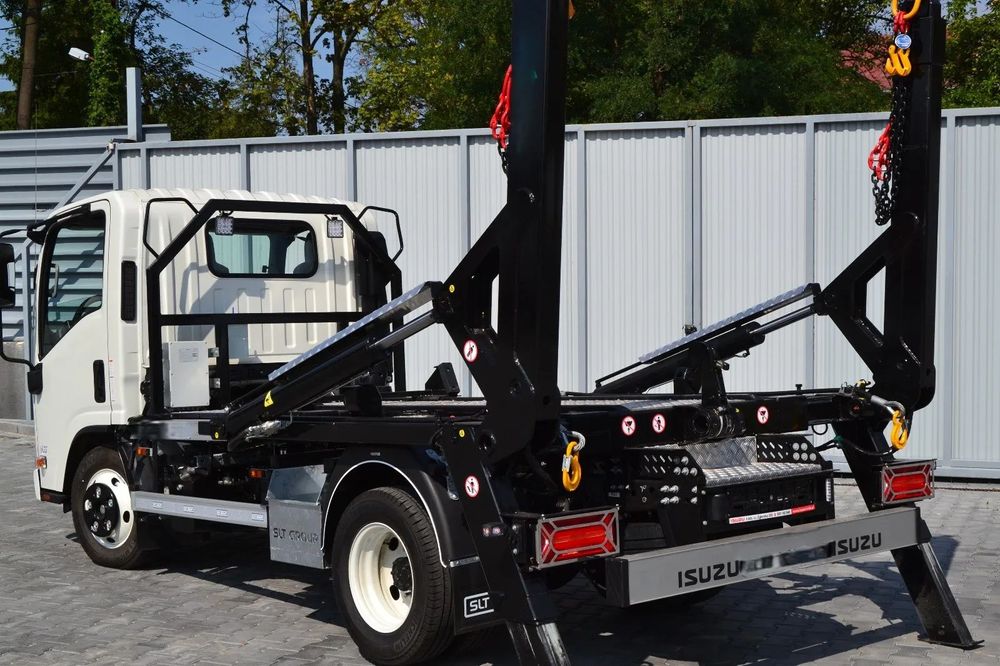 Isuzu M27 bramowiec  3,5 T DMC  Isuzu M27 bramowiec 3,5 T DMC