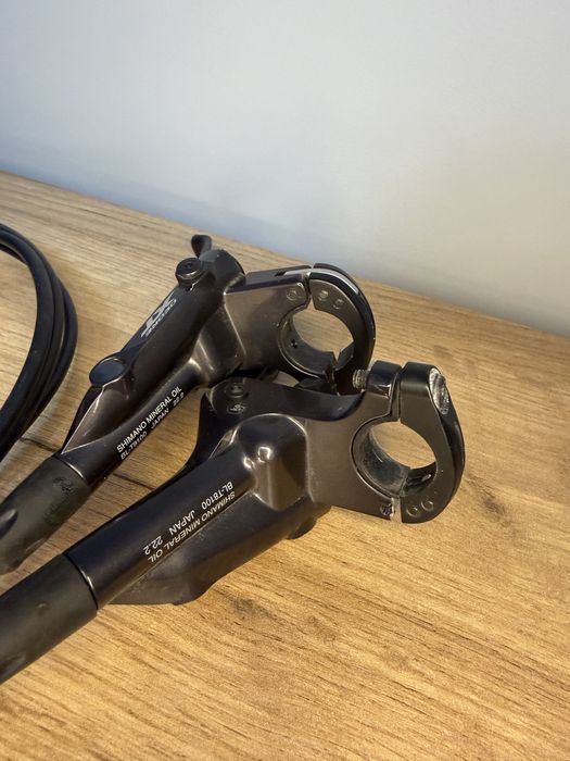 Гідравлічні гальма Shimano Deore XT M8100