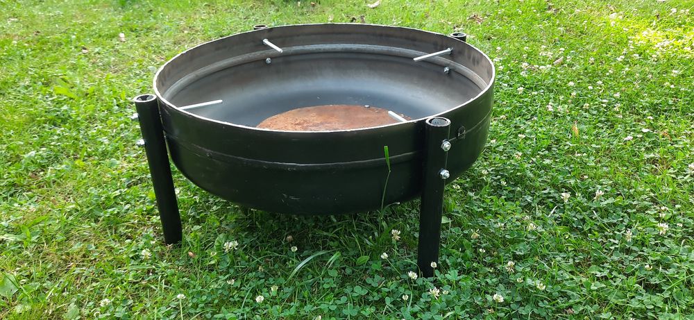 Palenisko  ogrodowe .