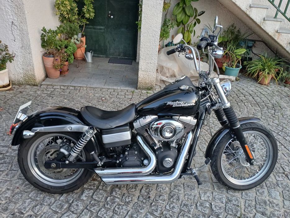 Harley-Davidson Dyna  Street Bob