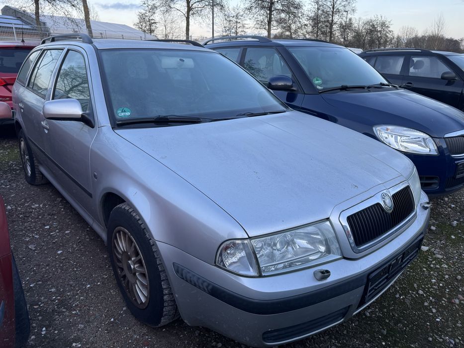 Skoda Oktavia Tour Шкода Октавія Тур Розборка АвтоШрот разборка