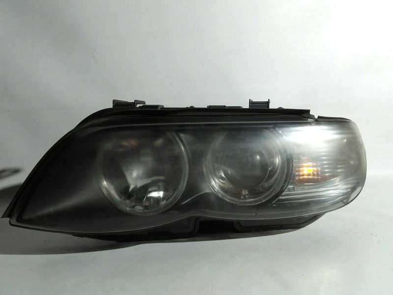 Ótica / farol esquerda BMW X5 (E53)