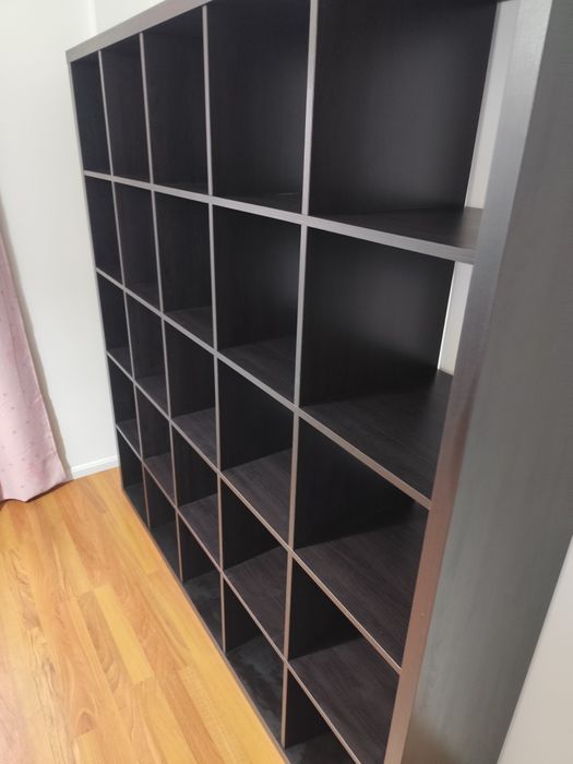 Estante madeira IKEA 182 x 182