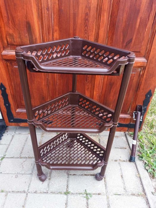 Regał łazienkowy narożny plastikowy na kółkach 6 szt. tanio