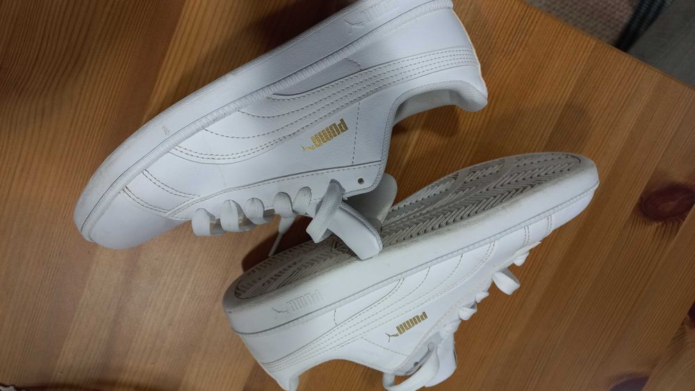Sapatilhas Puma , brancas