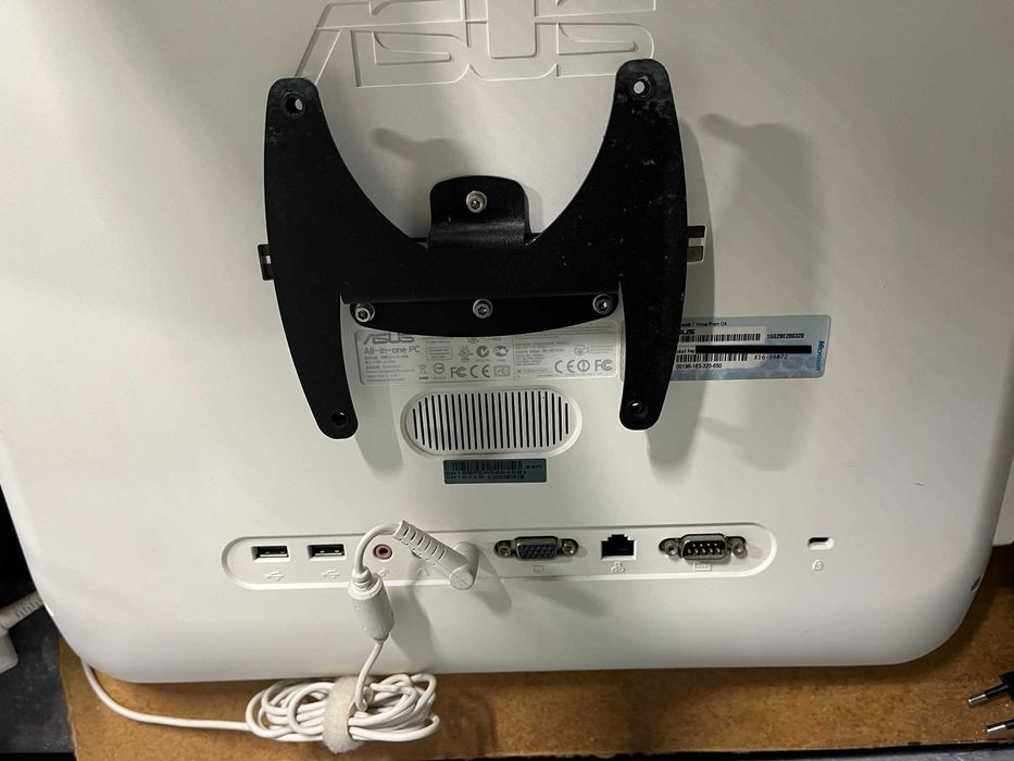 Komputer All-in-one ASUS PC ET1611PT dotyk