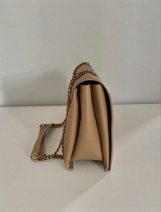Mala Love Moschino