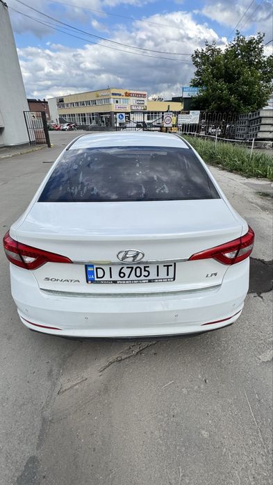 Hyundai sonata 2016