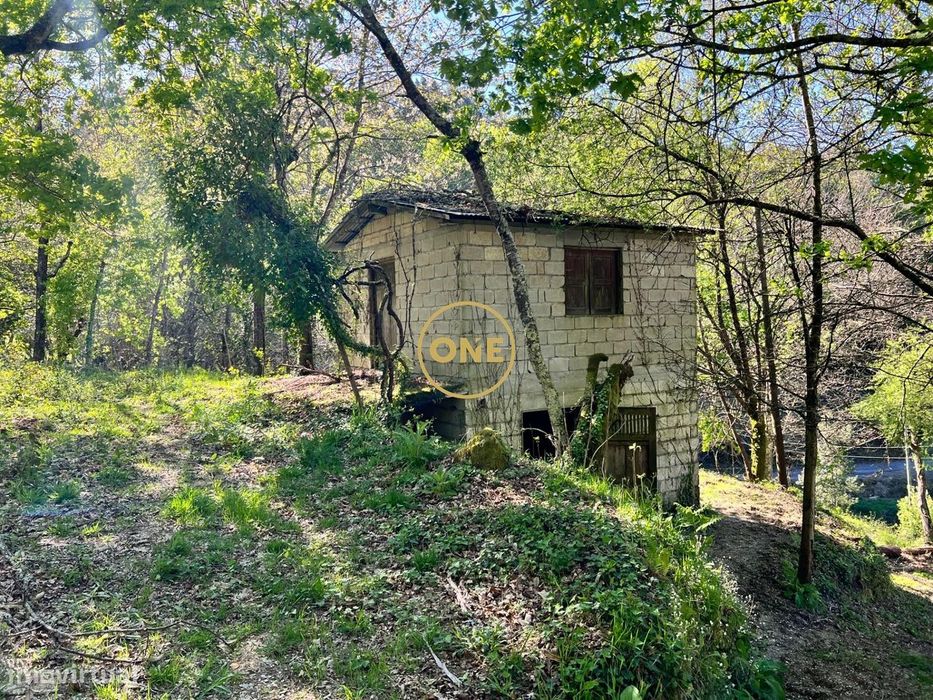 Terreno Agrícola com Potencial de Agro-turismo em Terras de Bouro — Ribeira, Braga