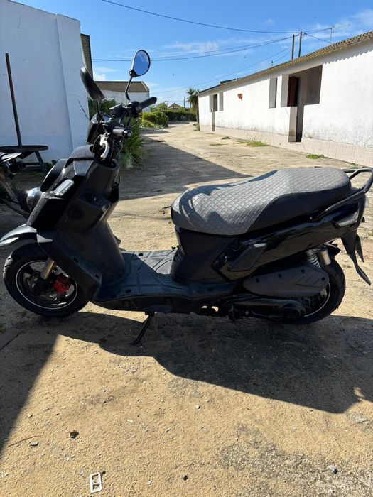 Moto 125 excelente estado